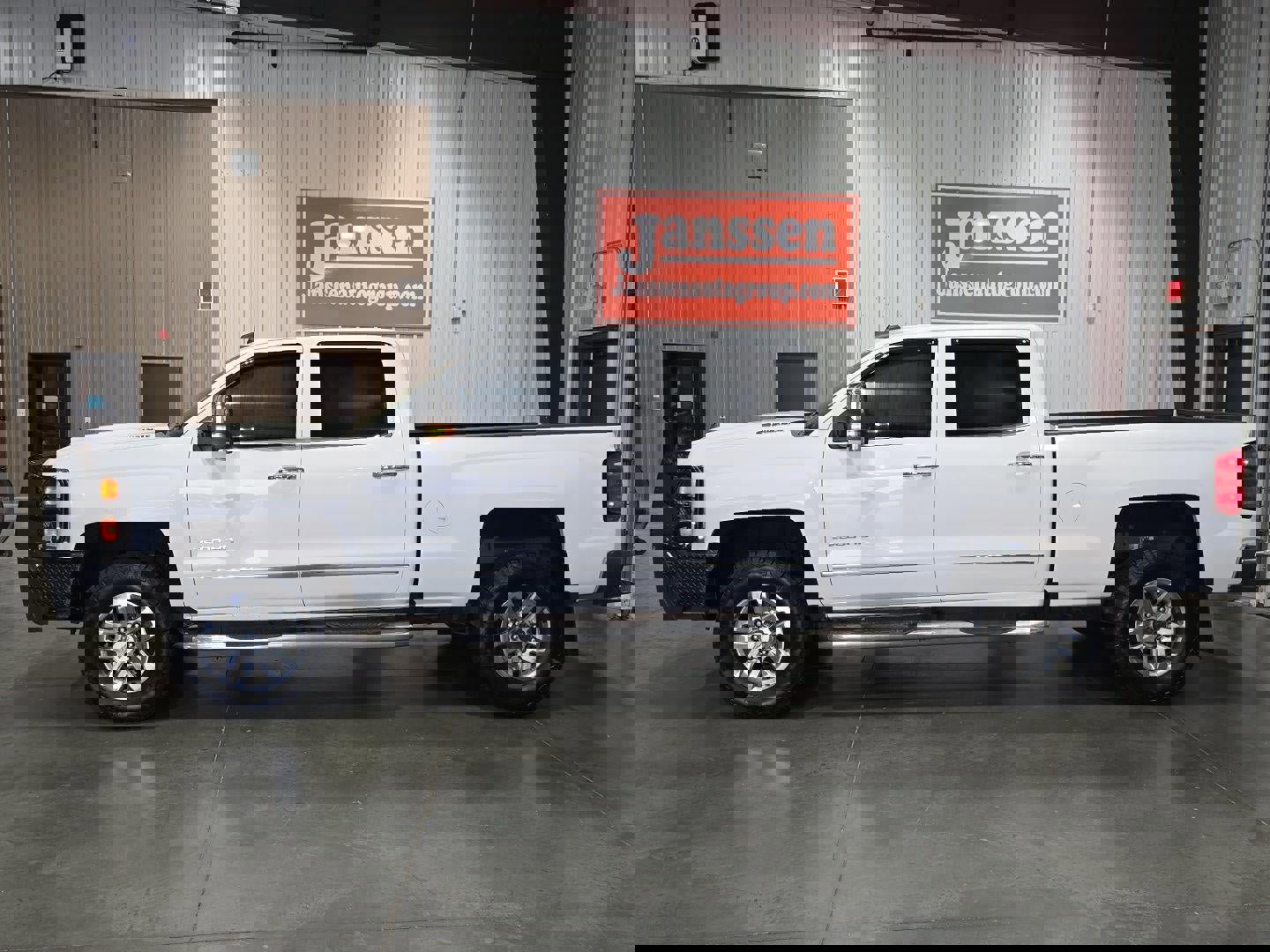 Used 2018 Chevrolet Silverado 2500 LTZ w/ Duramax Plus Package image 2