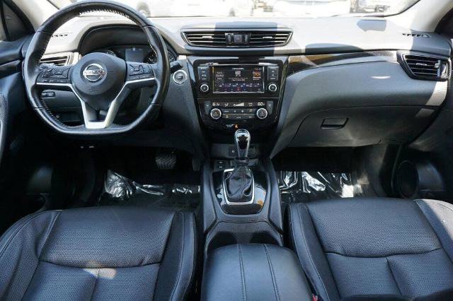 Certified 2022 Nissan Rogue Sport SL image 16