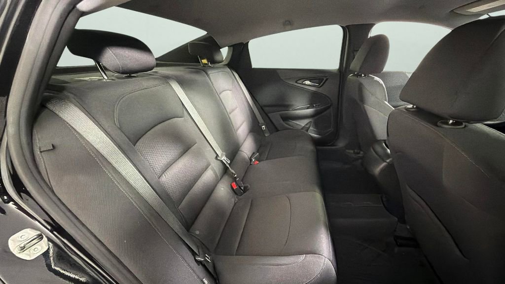 Used 2024 Chevrolet Malibu RS FWD image 28