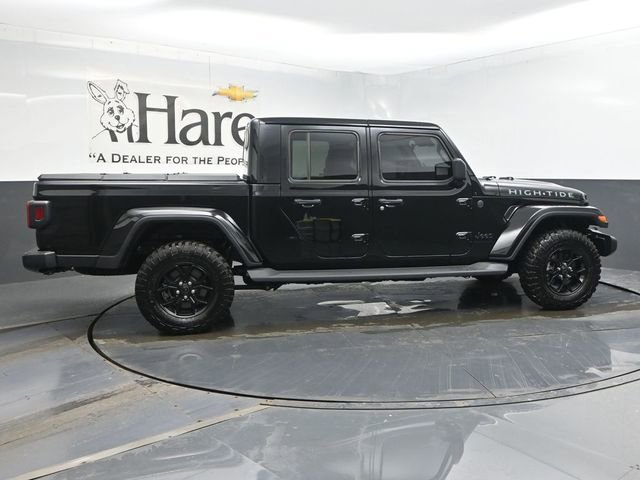 Used 2025 Jeep Gladiator Sport image 34