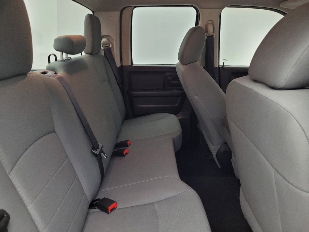 Used 2016 RAM 1500 Express w/ Black Ram 1500 Express Group AWD/4WD image 19