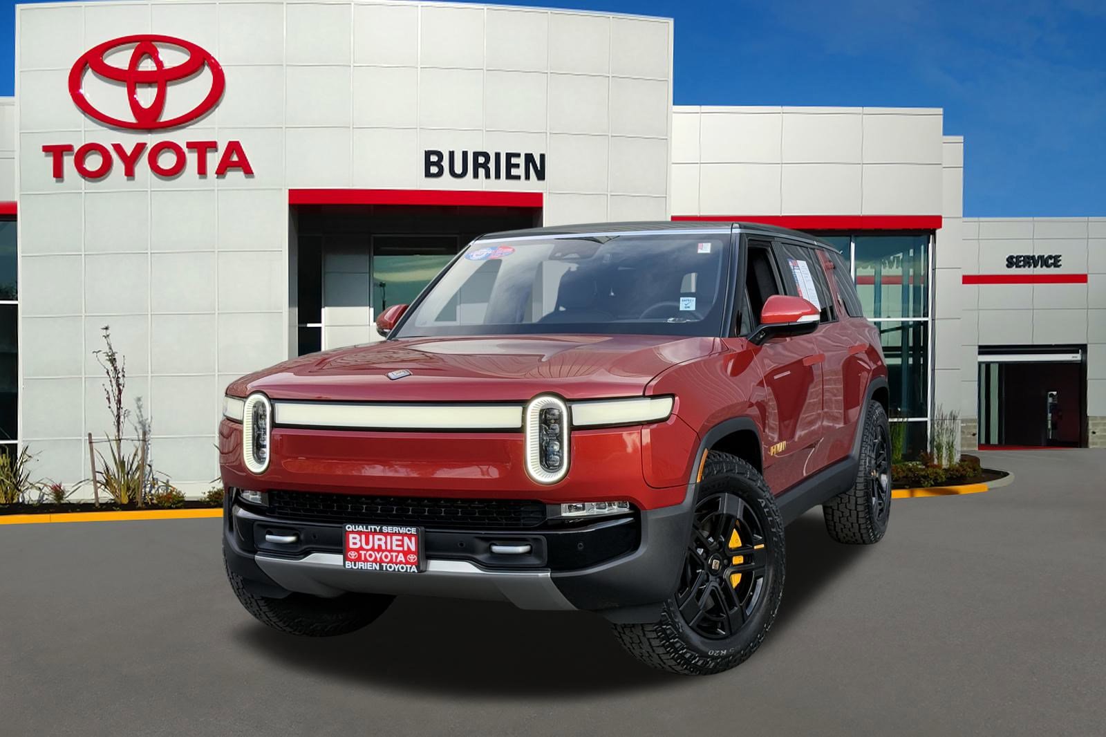 Used 2024 Rivian R1S Adventure