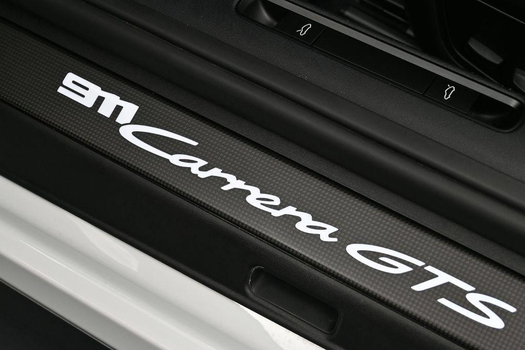 Certified 2026 Porsche 911 Carrera 4 GTS AWD/4WD image 44