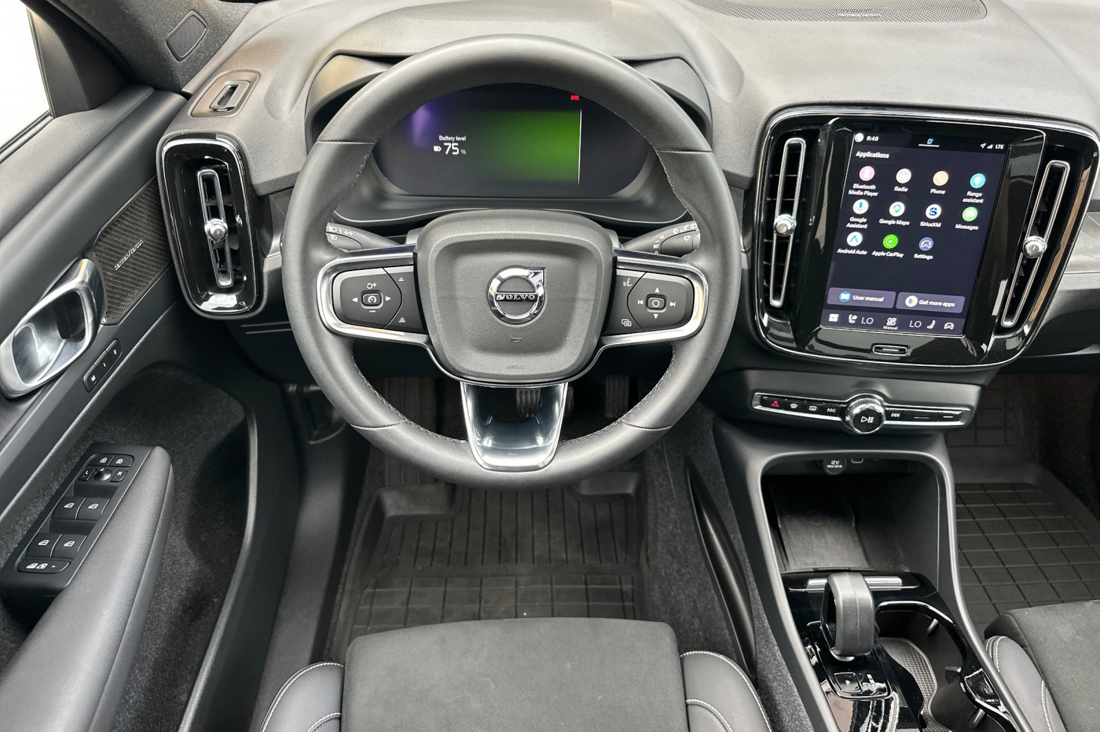 Used 2024 Volvo XC40 Recharge Ultimate w/ Protection Package Premier AWD/4WD image 16