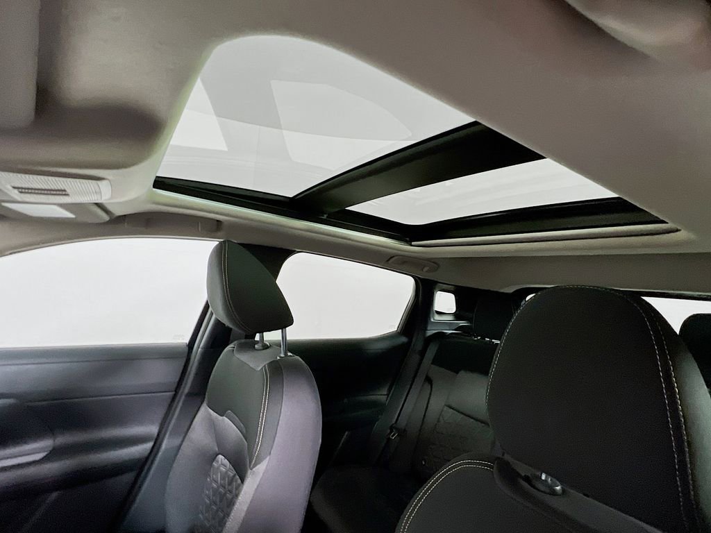 New 2026 Nissan Kicks SV image 19