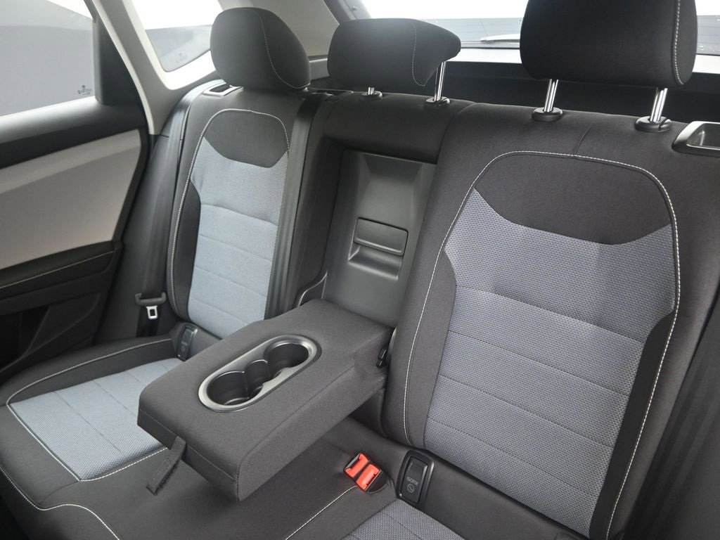 New 2025 Volkswagen Taos S image 19