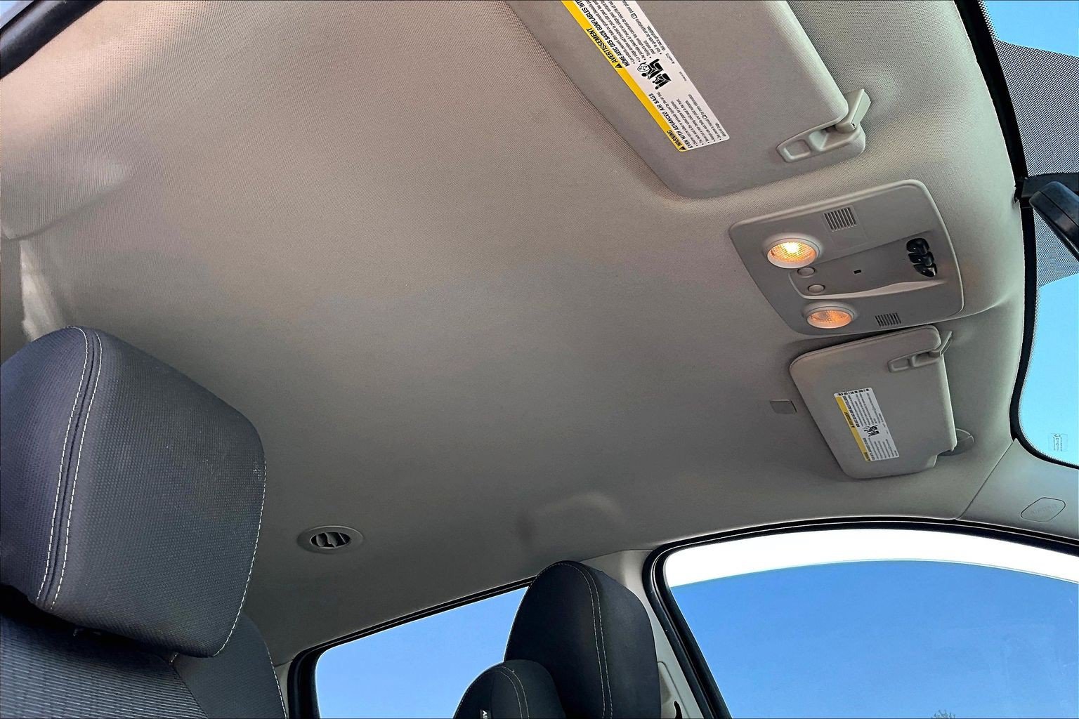 Used 2017 Chevrolet Traverse LT w/ Style and Technology Package FWD image 16