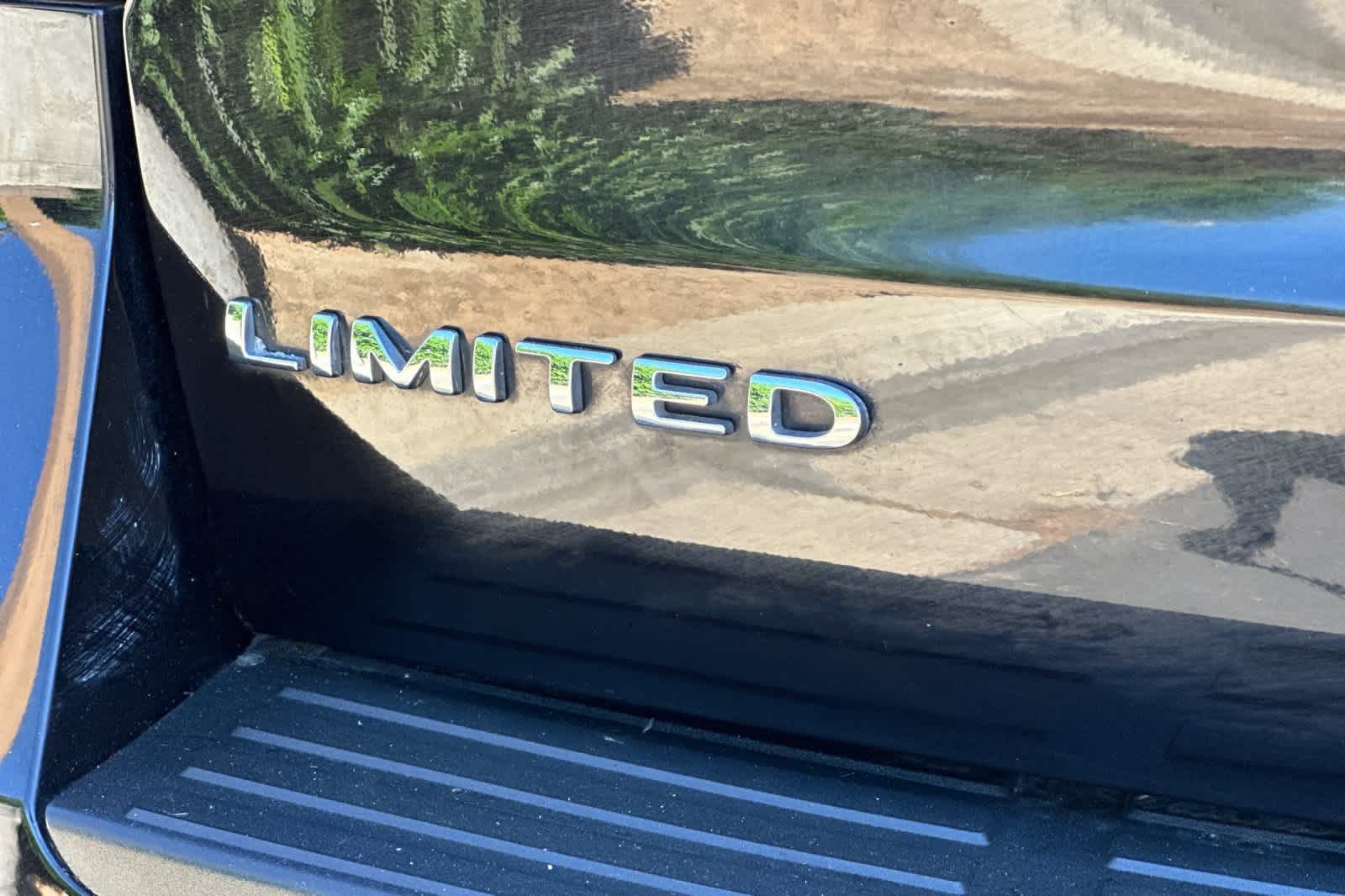 Certified 2024 Ford Expedition Max Limited image 30