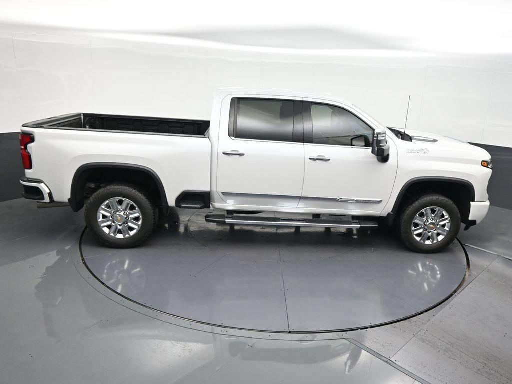 Used 2024 Chevrolet Silverado 2500 High Country AWD/4WD image 21