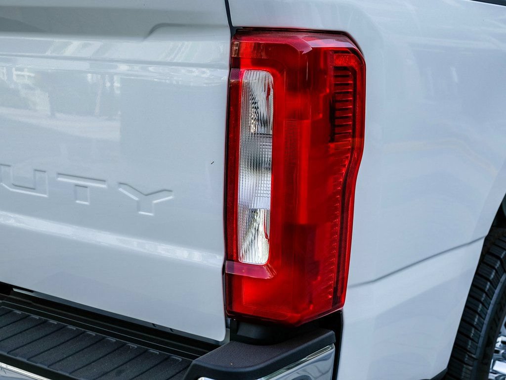 New 2024 Ford F250 XL w/ XL Chrome Package RWD image 10