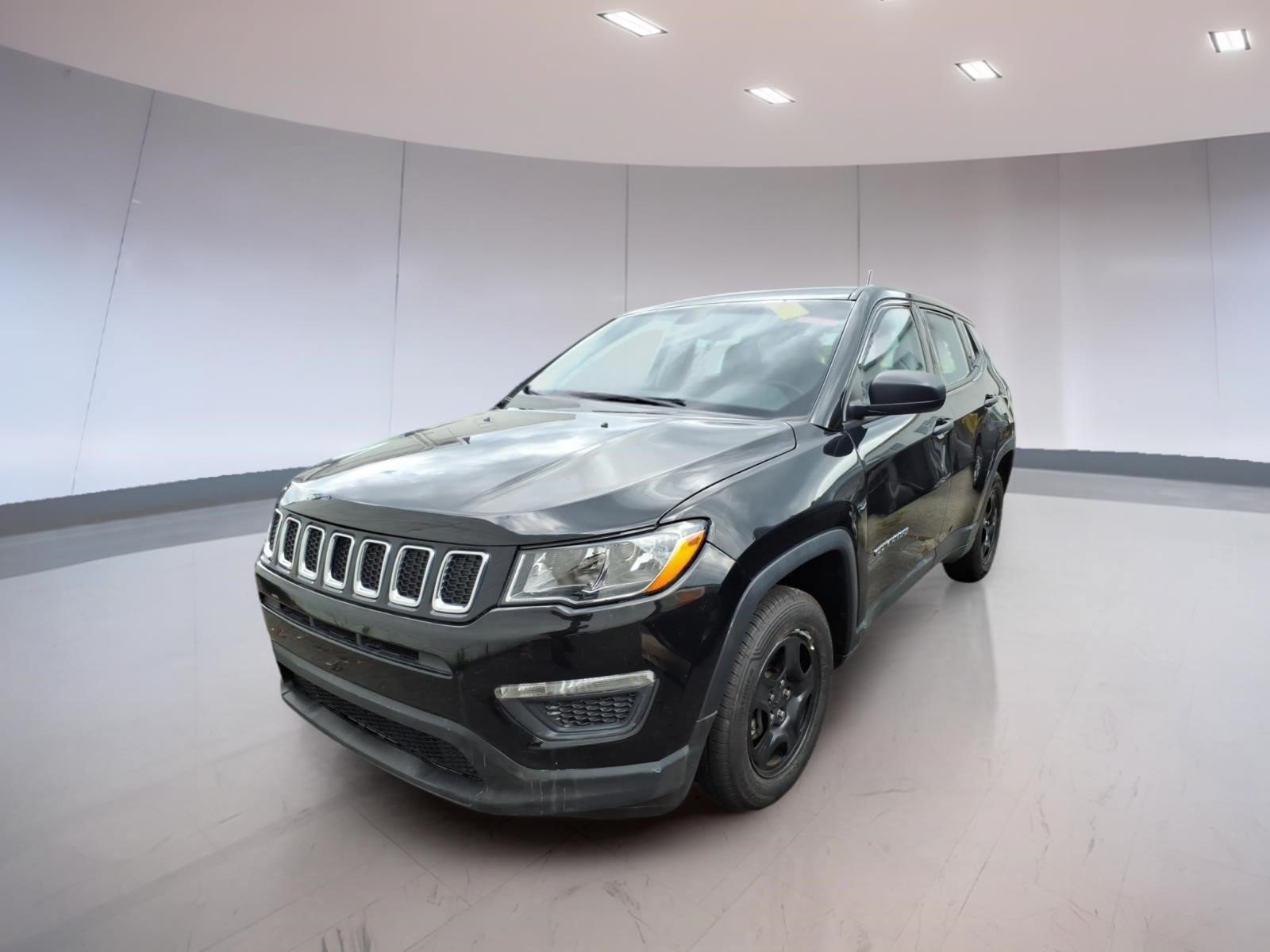 Used 2021 Jeep Compass Sport w/ Cold Weather Group FWD image 2