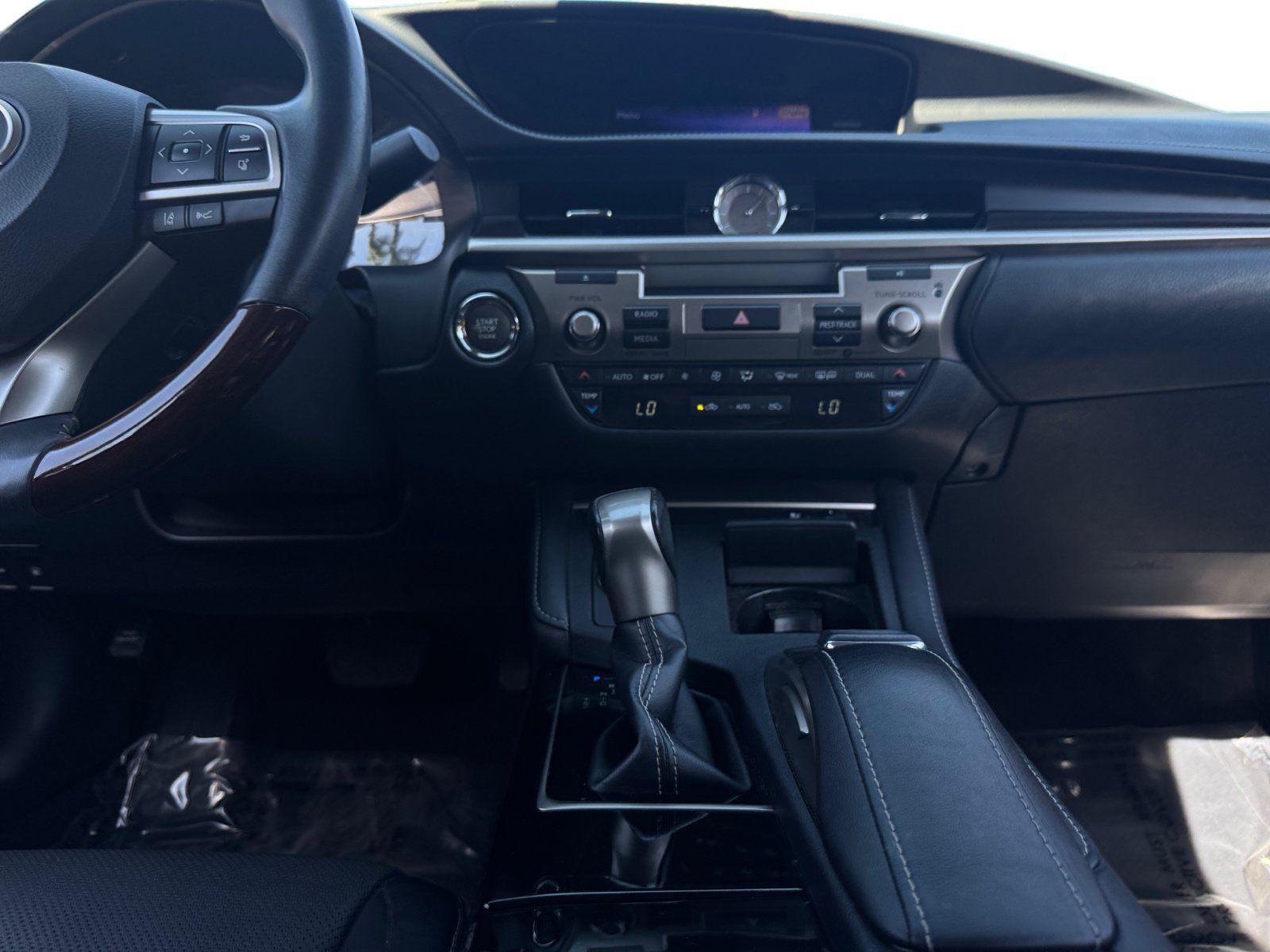 Used 2018 Lexus ES 350 w/ Navigation System Package FWD image 11