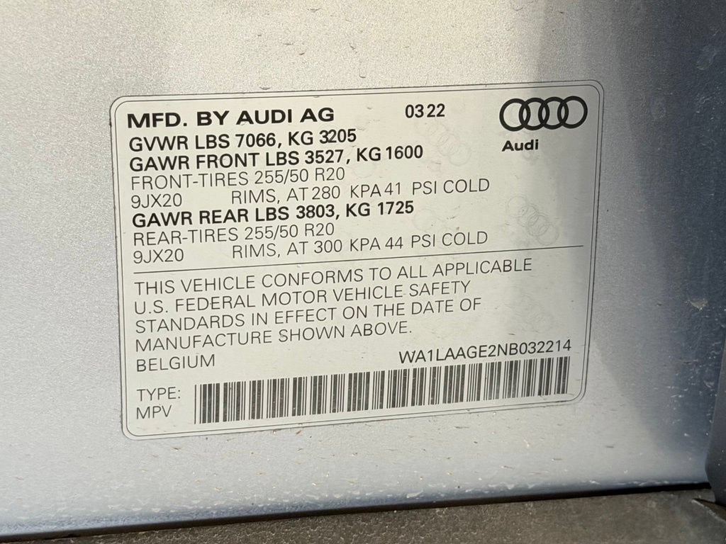 Used 2022 Audi e-tron Premium Plus AWD/4WD image 27