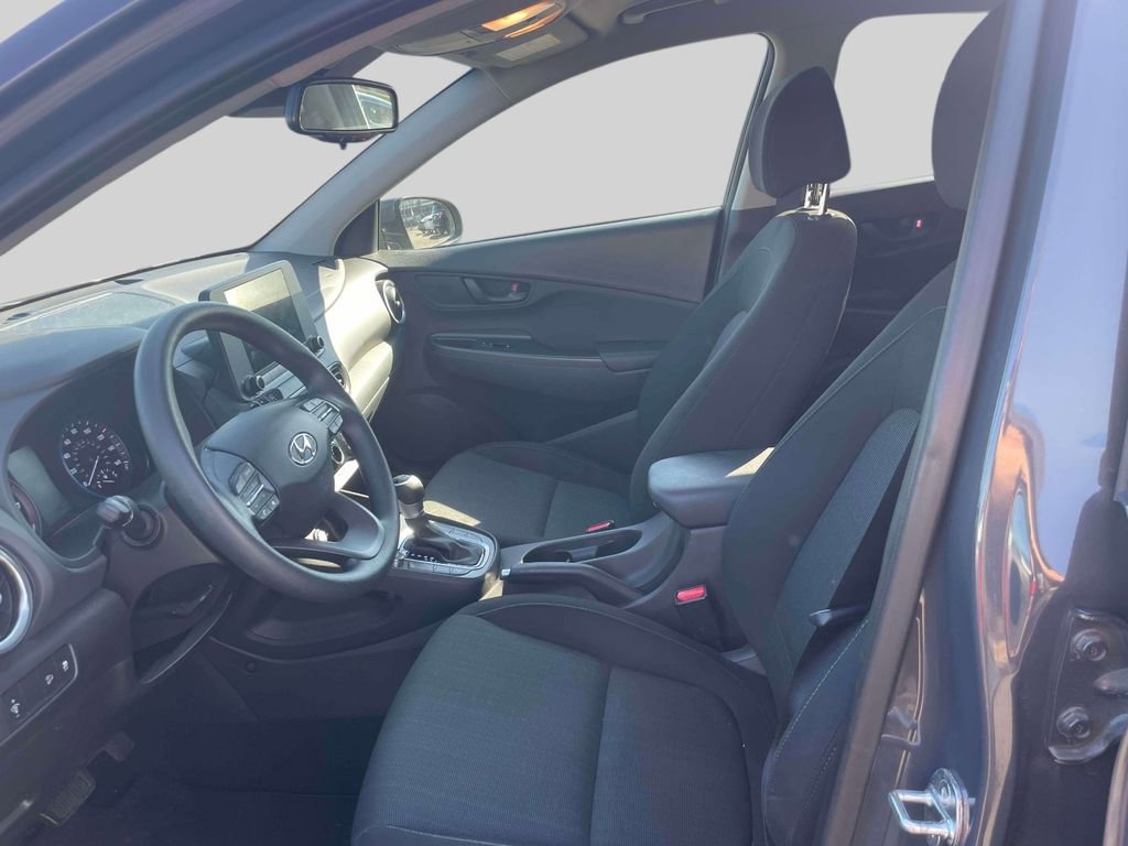 Used 2023 Hyundai Kona SEL image 15