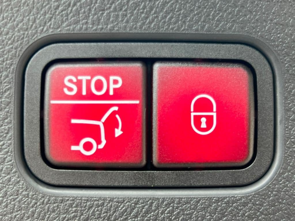 New 2027 Mercedes-Benz GLC 300 4MATIC image 36