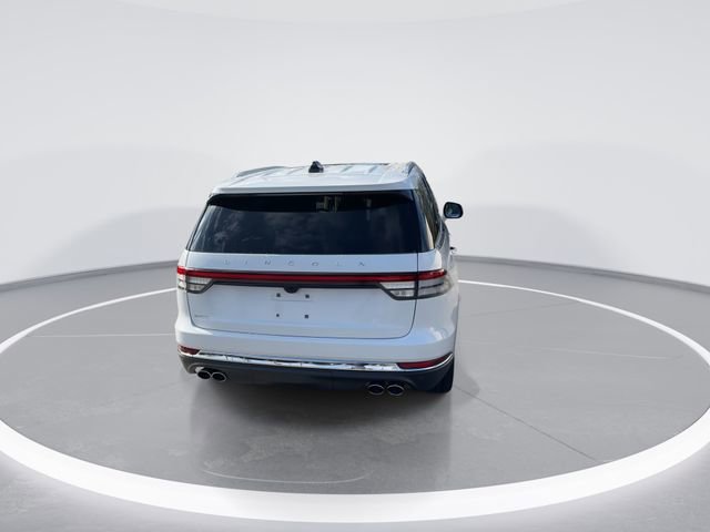 Used 2025 Lincoln Aviator Reserve w/ Illumination Package image 6