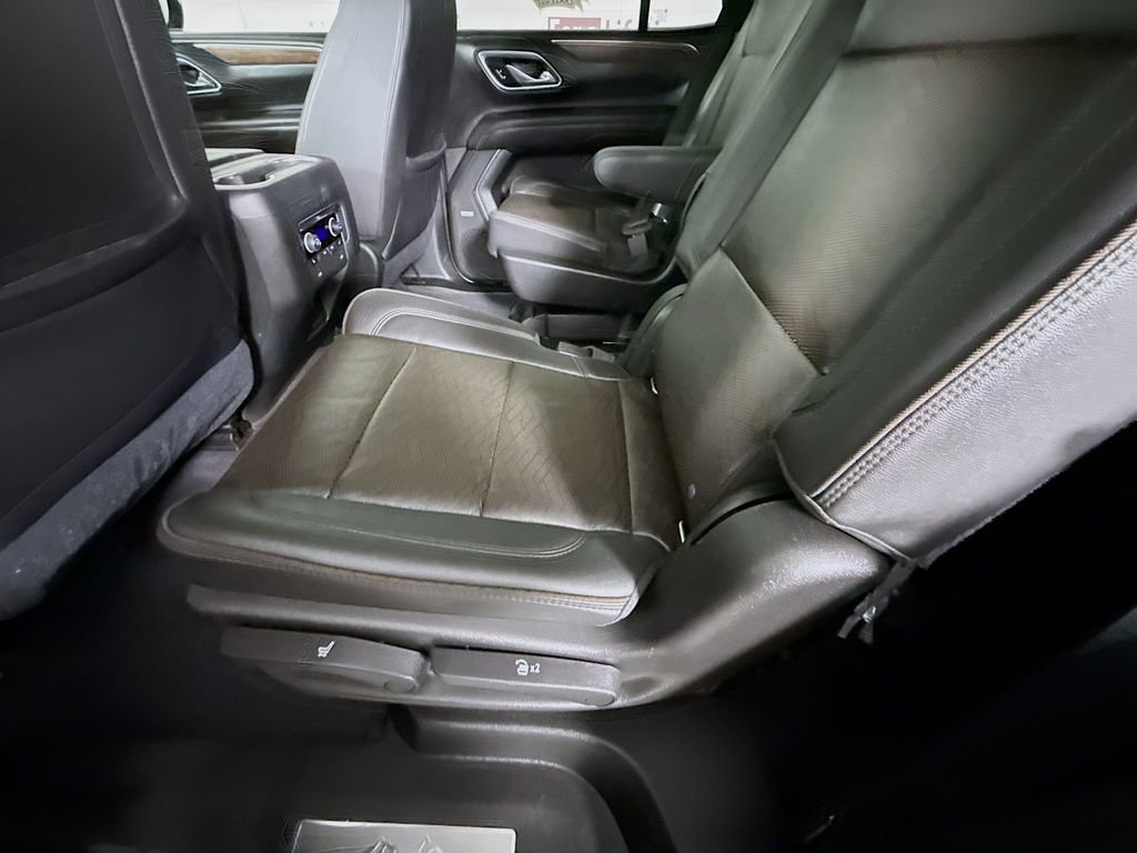 Used 2021 Chevrolet Tahoe High Country w/ Premium Package AWD/4WD image 30