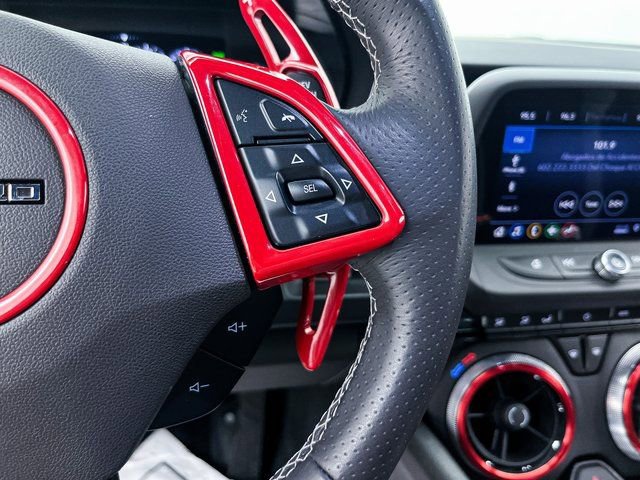 Used 2019 Chevrolet Camaro SS image 31