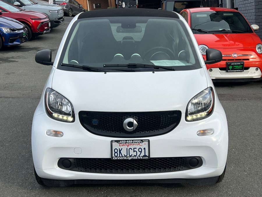Used 2019 smart fortwo electric drive image 2