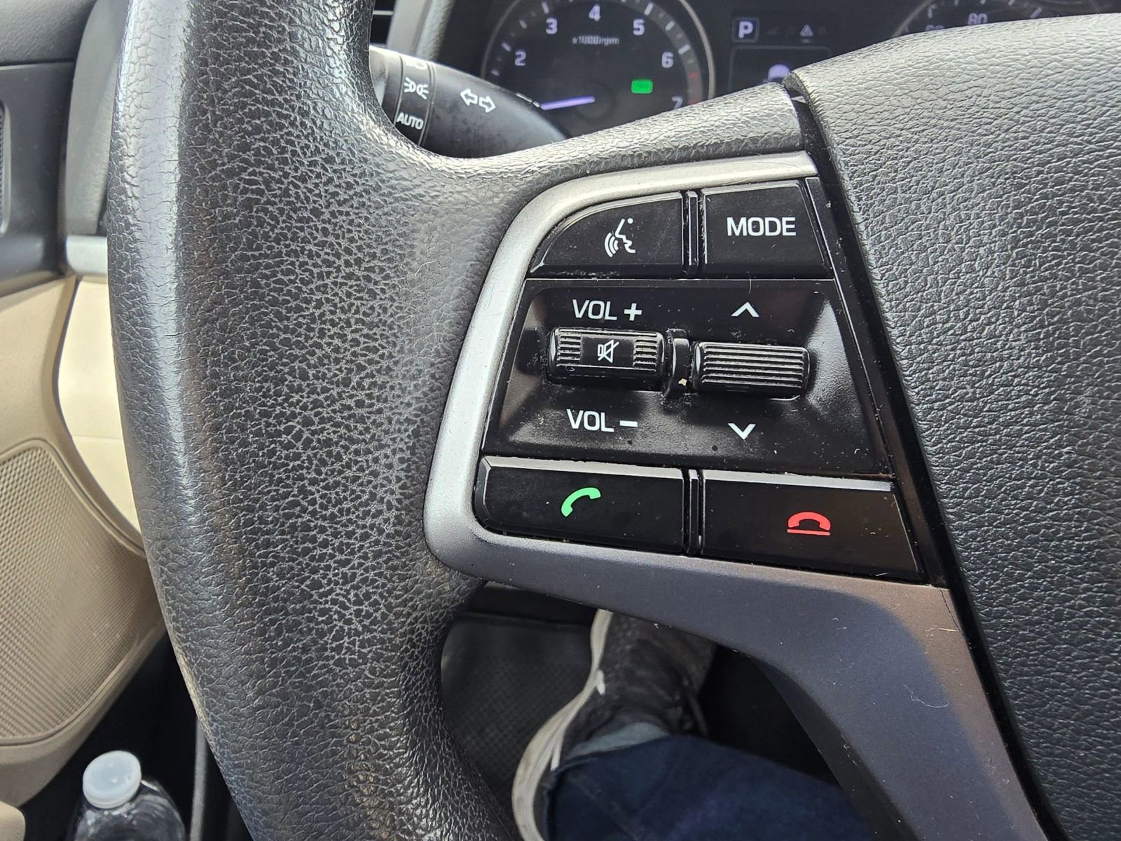 Used 2018 Hyundai Elantra SEL FWD image 14