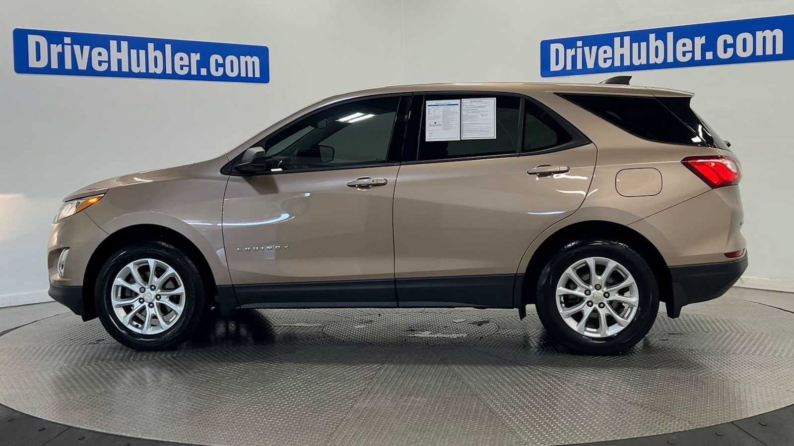 Used 2019 Chevrolet Equinox LS w/ LS Convenience Package AWD/4WD image 5
