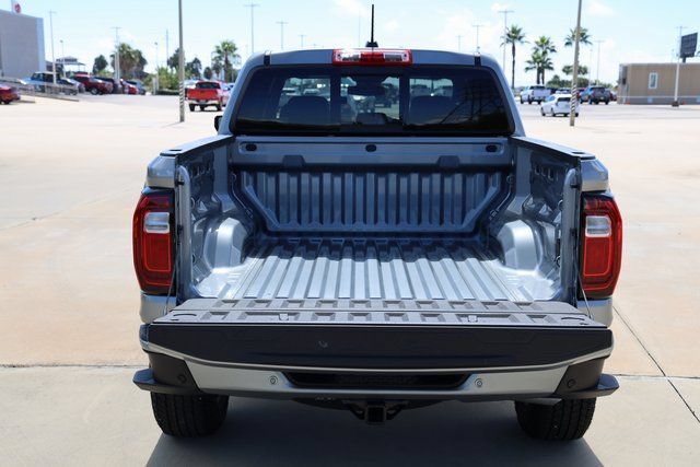 New 2026 GMC Canyon Elevation w/ Convenience Package RWD image 27