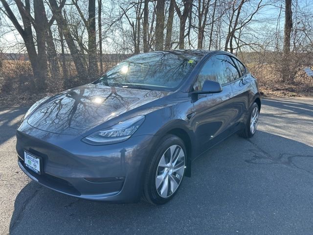 Used 2023 Tesla Model Y Long Range image 8