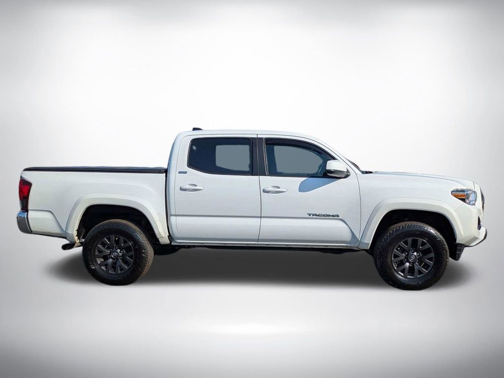 Used 2021 Toyota Tacoma SR5 RWD image 3