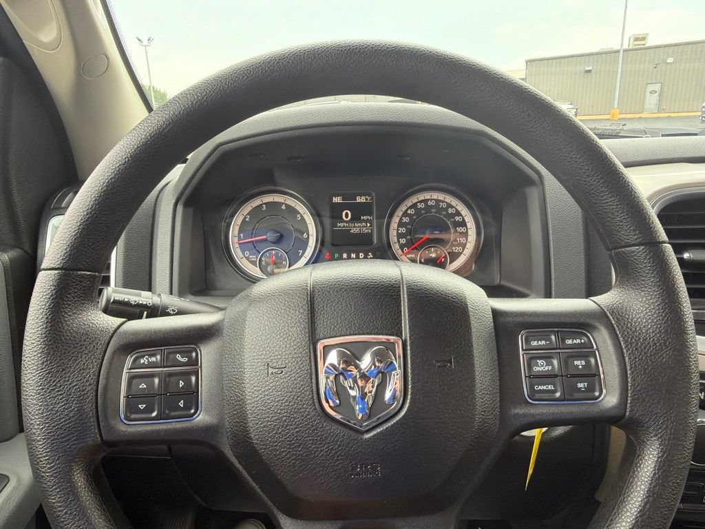 Used 2016 RAM 1500 Classic SLT AWD/4WD image 15