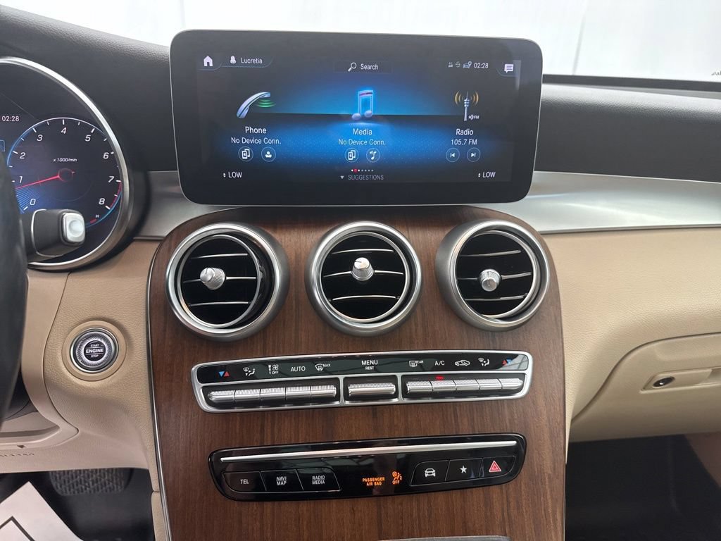 Used 2020 Mercedes-Benz GLC 300 4MATIC image 26