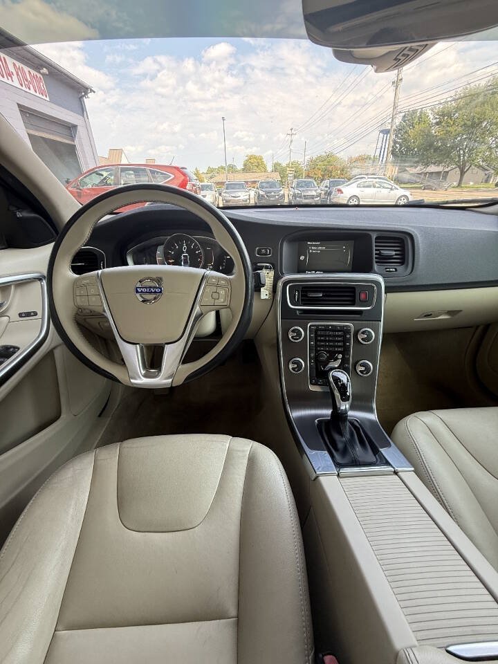 Used 2016 Volvo S60 T5 Premier FWD image 16