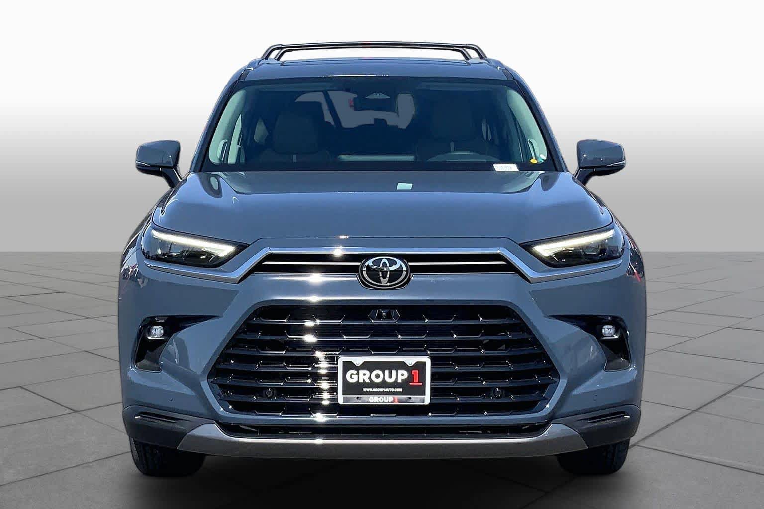 New 2026 Toyota Grand Highlander AWD image 3