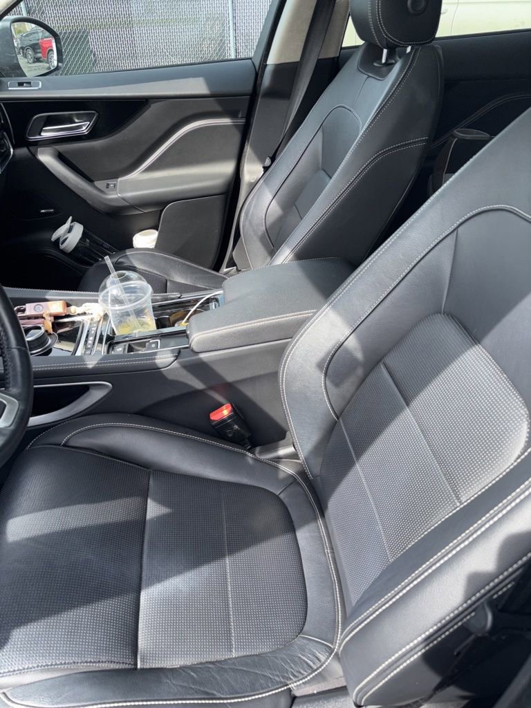 Used 2020 Jaguar F-PACE R-Sport image 5