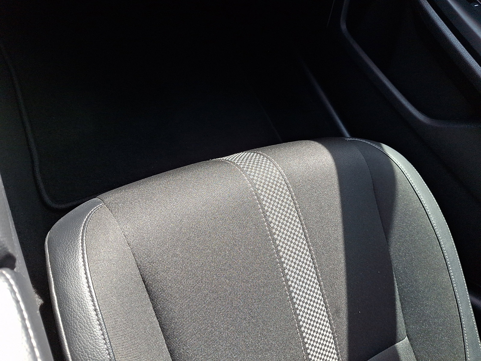 Used 2020 Honda Civic Sport image 26