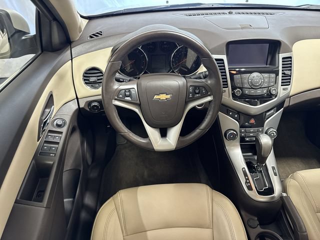 Used 2013 Chevrolet Cruze LTZ FWD image 15