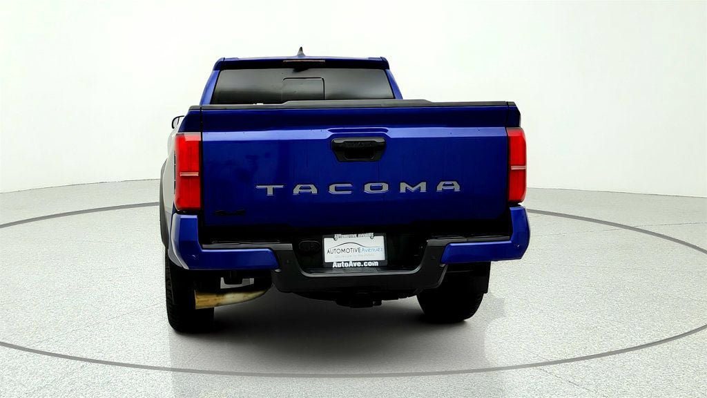 Used 2024 Toyota Tacoma TRD Off-Road w/ TRD Off Road Premium Package AWD/4WD image 6
