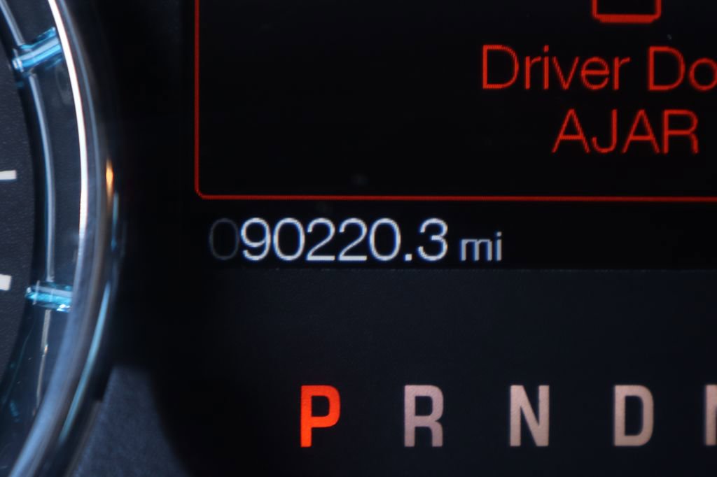 Used 2011 Ford F150 XLT w/ XLT Chrome Pkg image 24