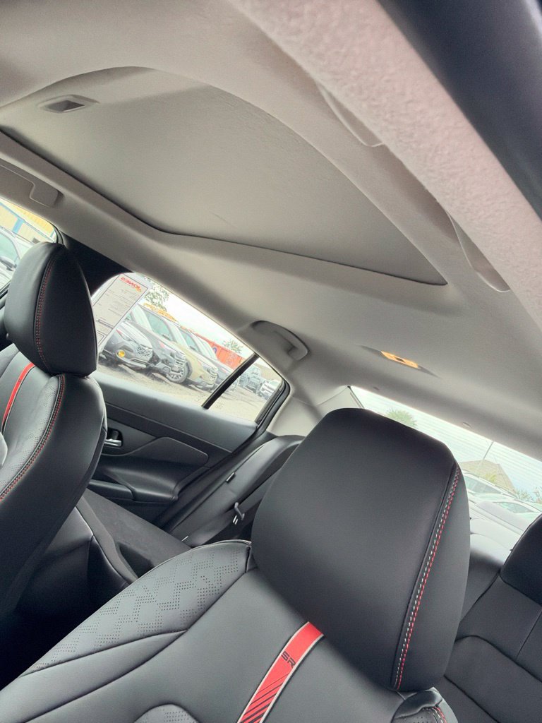 New 2027 Nissan Sentra SR w/ SR Premium Package FWD image 12