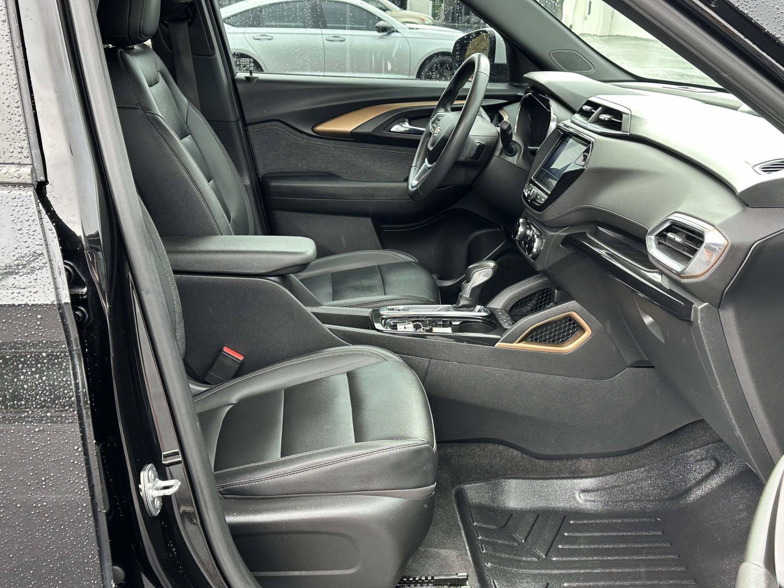Used 2021 Chevrolet TrailBlazer ACTIV w/ Convenience Package FWD image 6