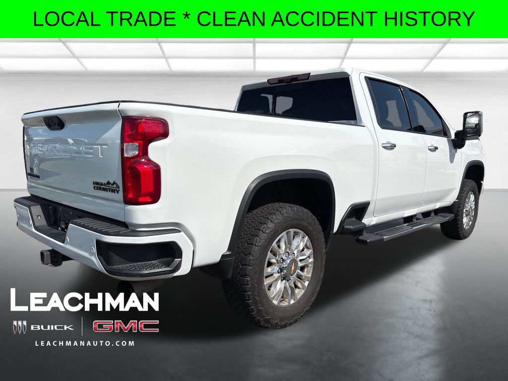 Used 2023 Chevrolet Silverado 2500 High Country w/ Technology Package AWD/4WD image 3