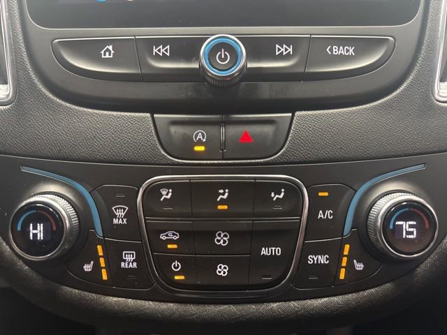 Used 2021 Chevrolet Malibu LT w/ Sport Edition image 17