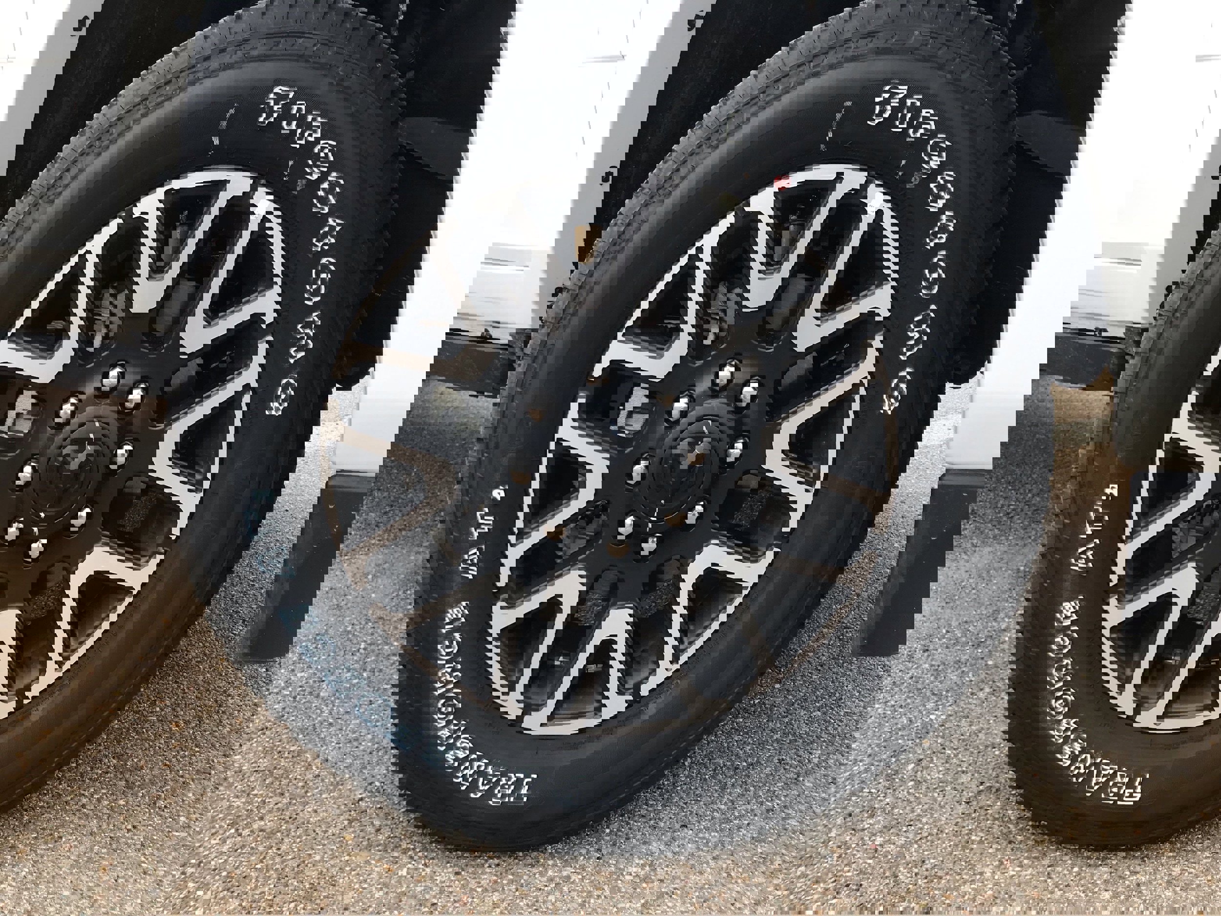 New 2025 RAM 2500 Limited image 12