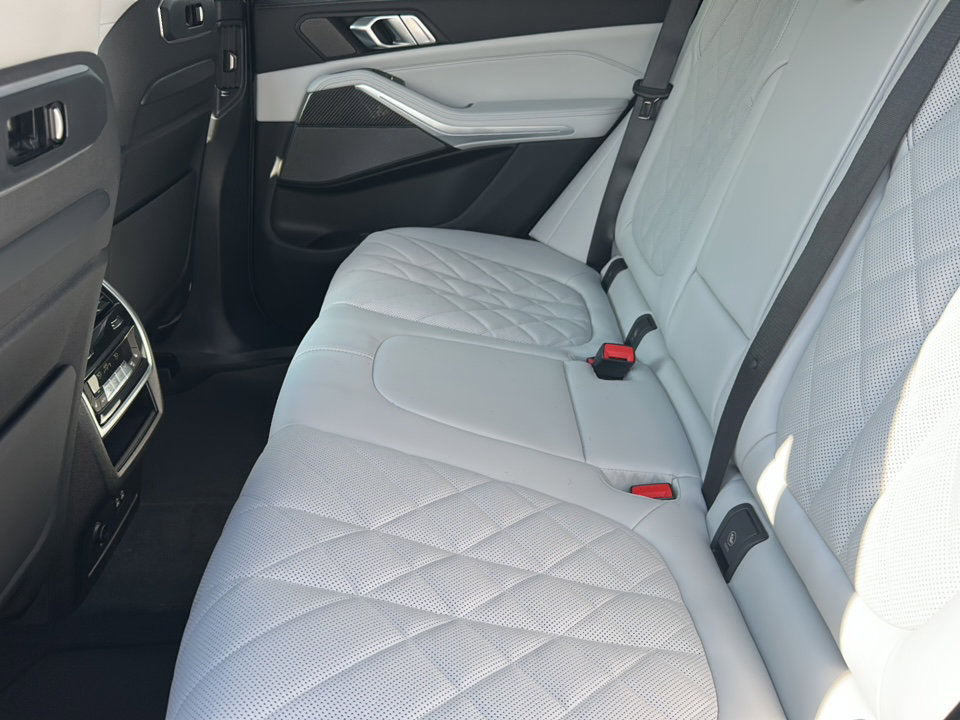 New 2026 BMW X5 M60i AWD/4WD image 15