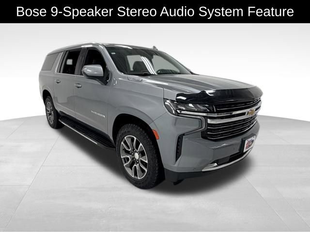Used 2022 Chevrolet Suburban LT AWD/4WD image 8