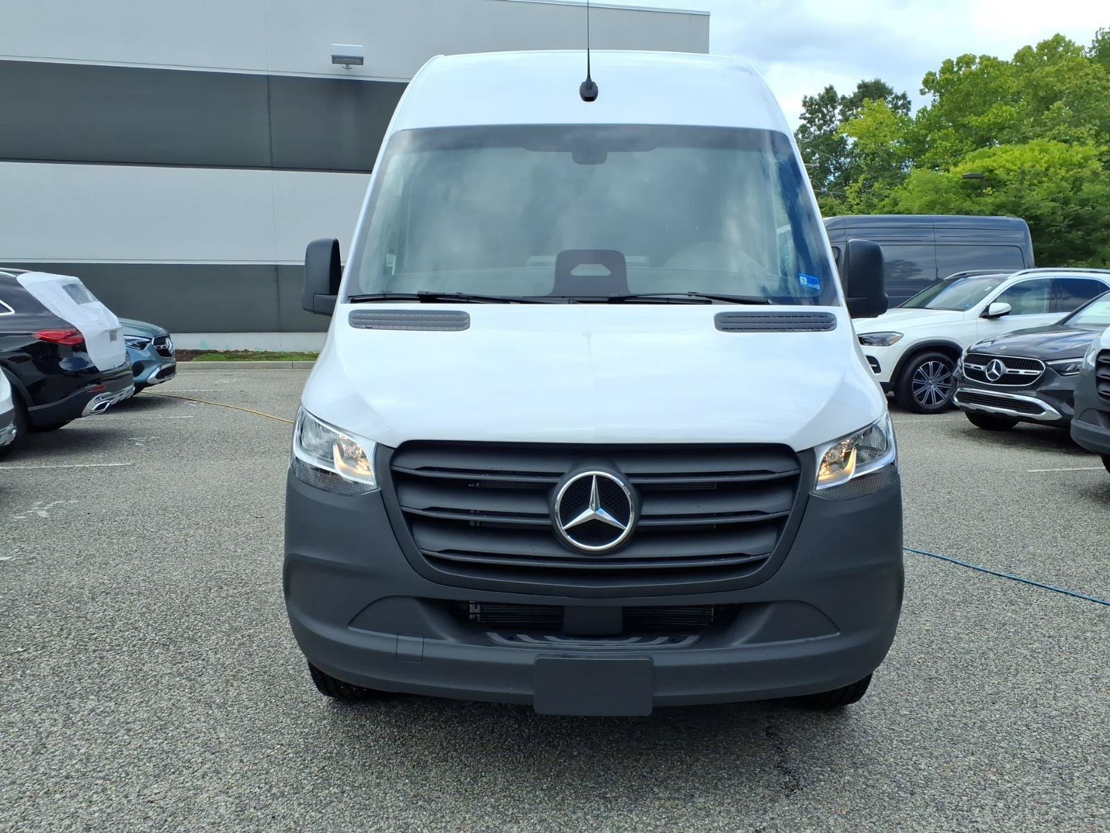 New 2026 Mercedes-Benz Sprinter 2500 image 2