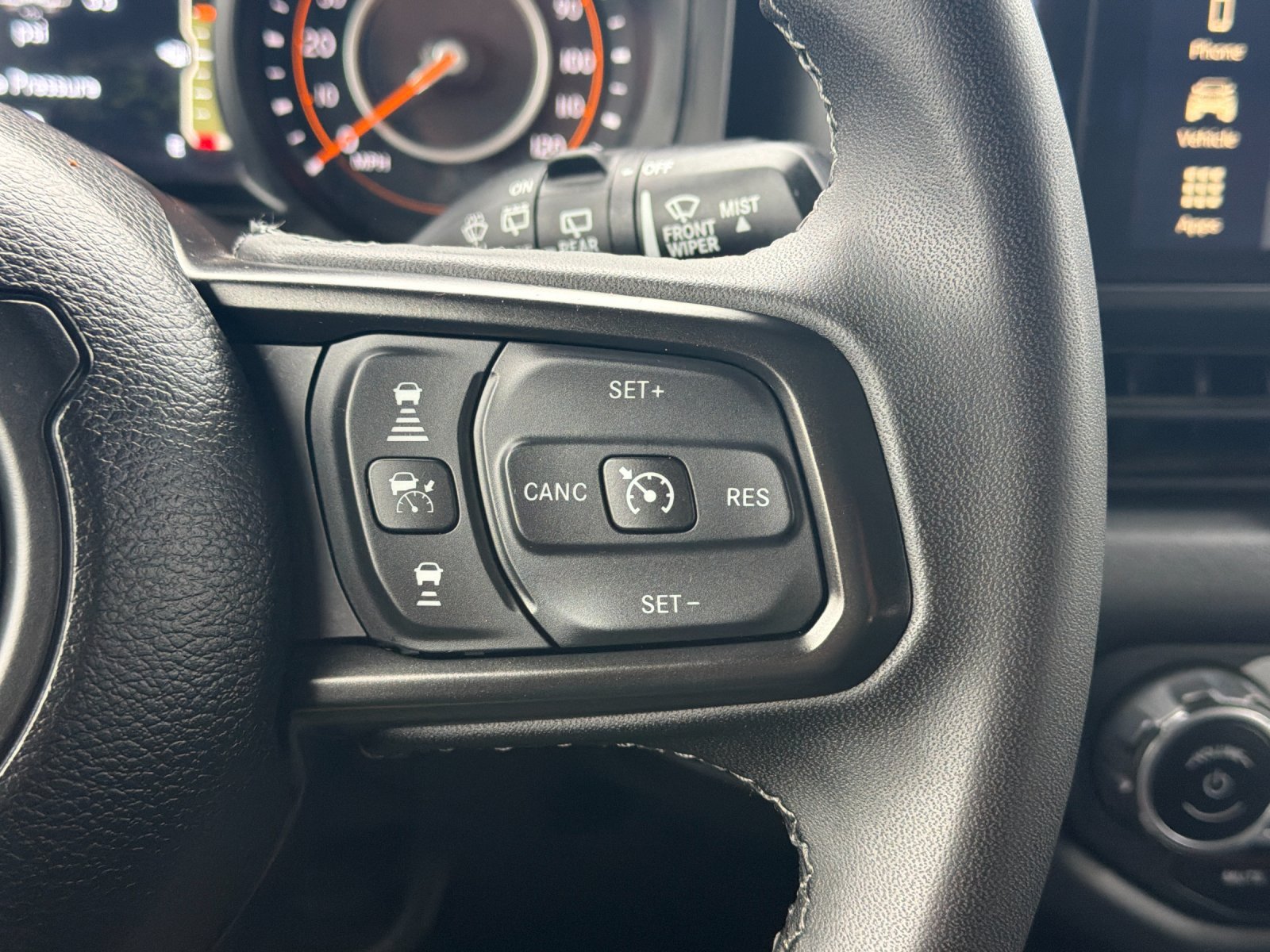 Used 2025 Jeep Wrangler Unlimited Rubicon AWD/4WD image 29