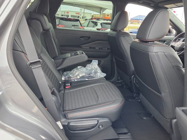 New 2026 Nissan Pathfinder Rock Creek image 17