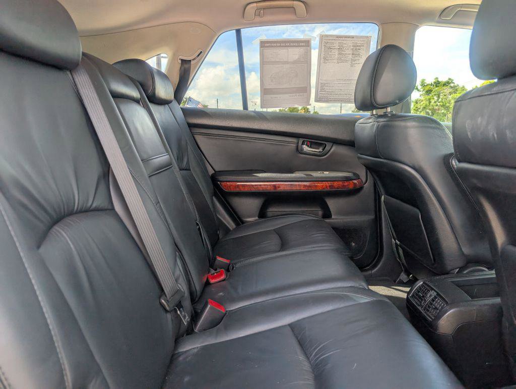Used 2005 Lexus RX 330 image 12