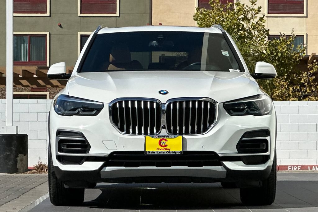 Used 2023 BMW X5 xDrive40i w/ Premium Package AWD/4WD image 8