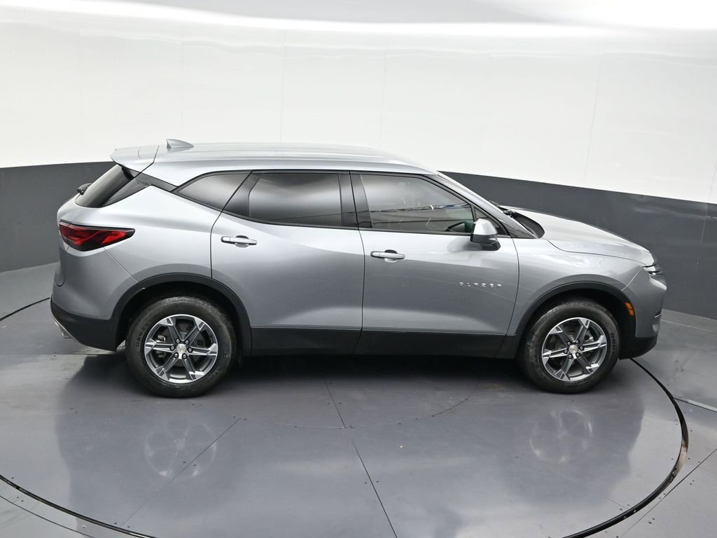 Used 2024 Chevrolet Blazer LT FWD image 22
